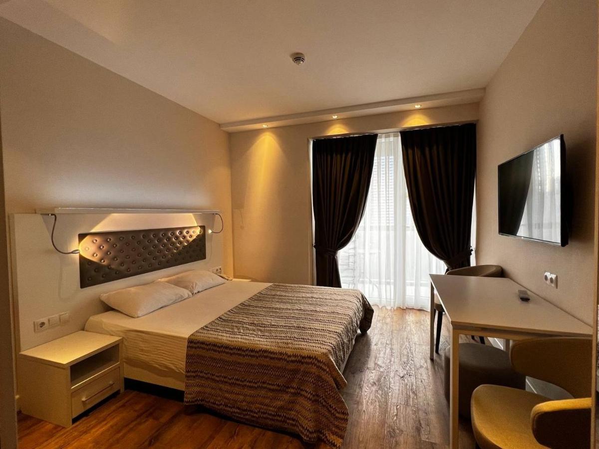 Batumi Deluxe Apartments Екстер'єр фото