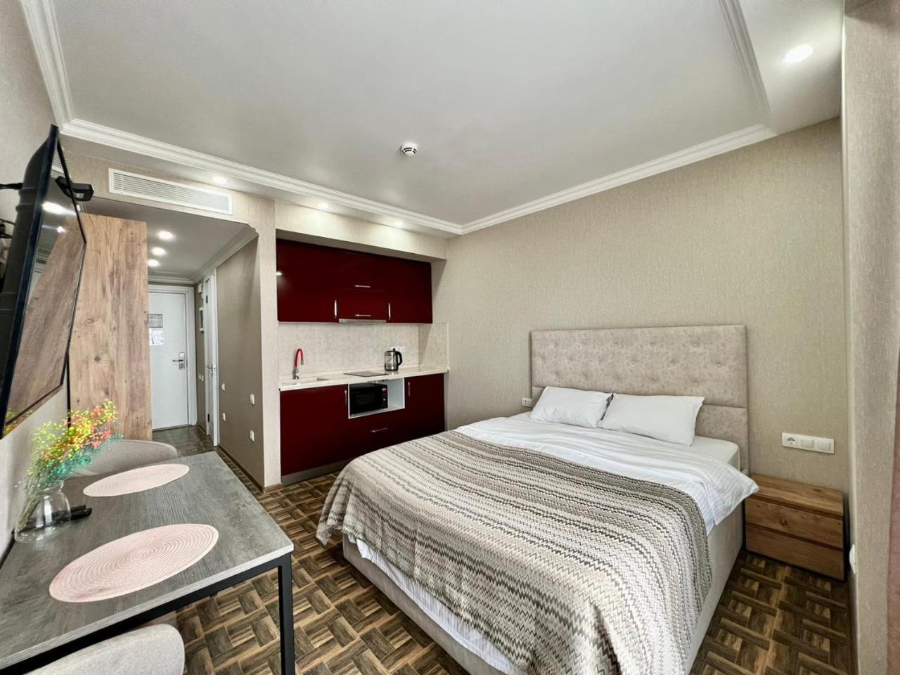 Batumi Deluxe Apartments Екстер'єр фото